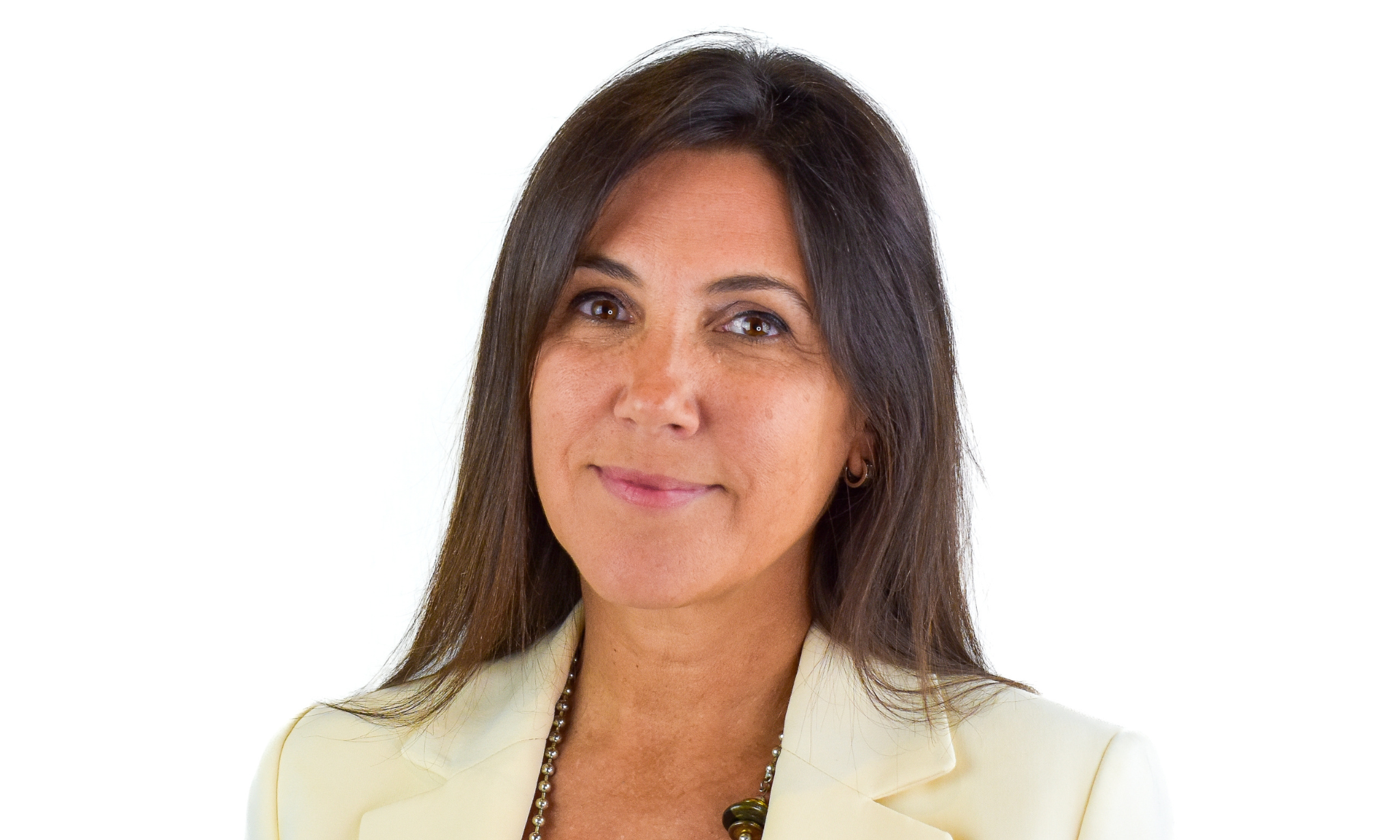 Dr Carmen Torre, leading Consultant Plastic, Reconstructive and Aesthetic Surgeon in Ireland